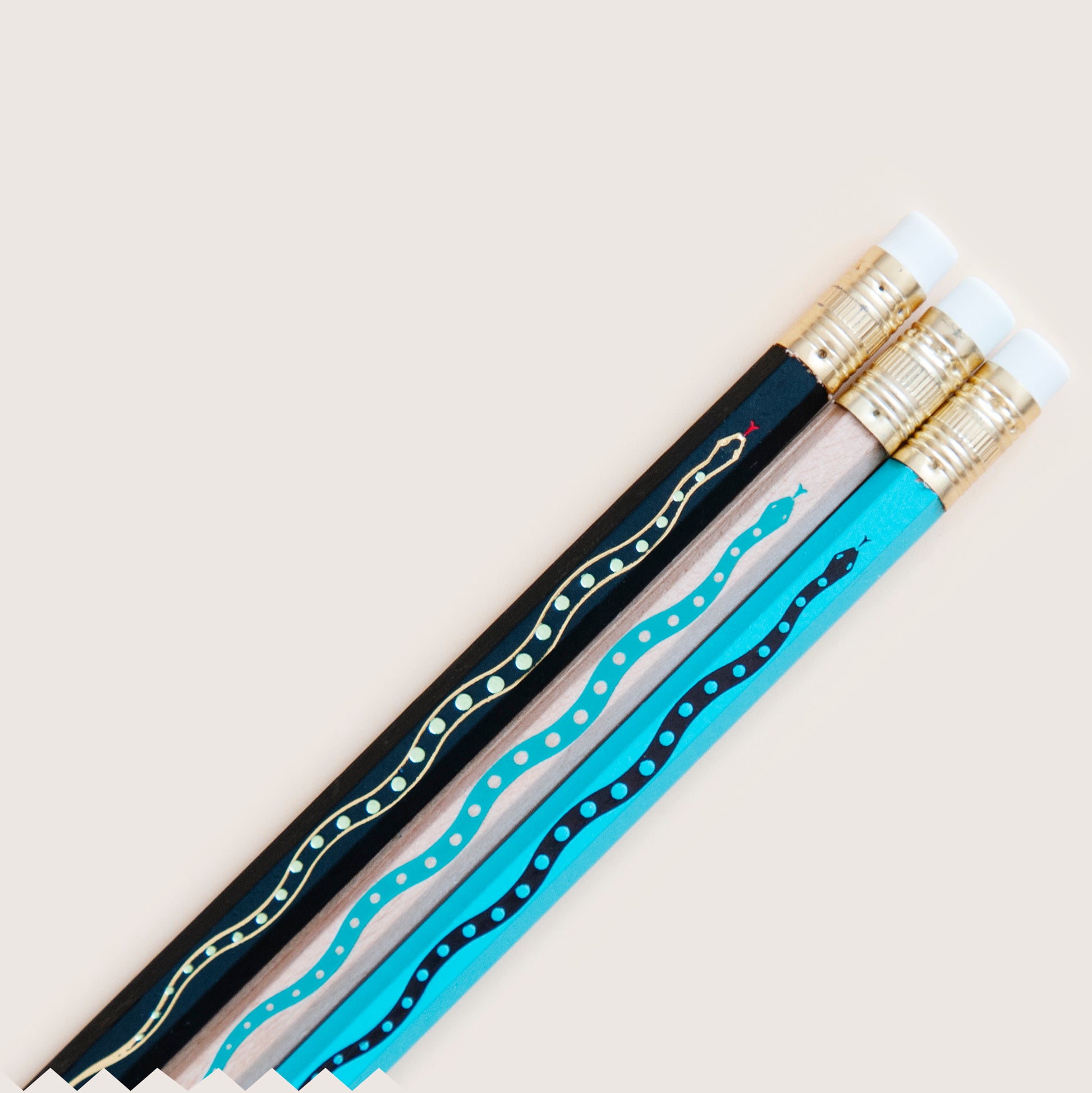 Hot foil-stamped pencil set snake design